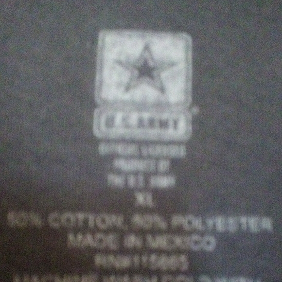 U.S. Army Black High Low Short Sleeve Tee - Picture 2 of 6